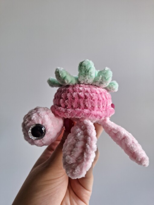 Gehaakte knuffel 'Strawberry turtle'