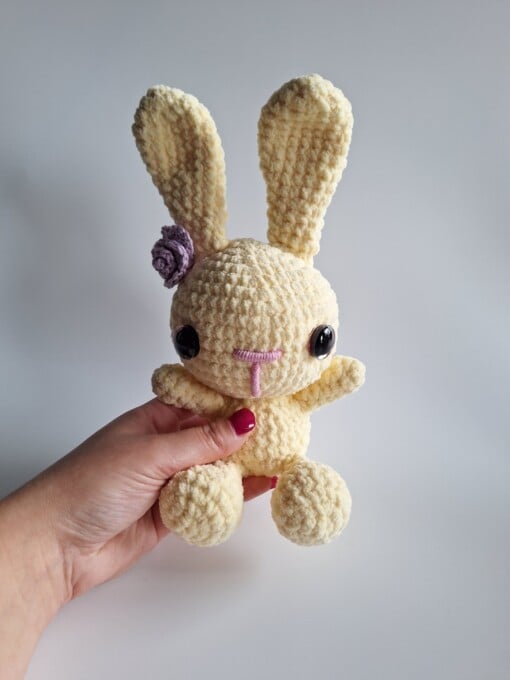 Gehaakte knuffel 'Yellow bunny'