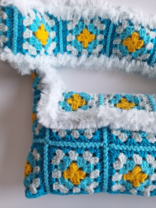 Gehaakte tas 'Furry & turquoise'