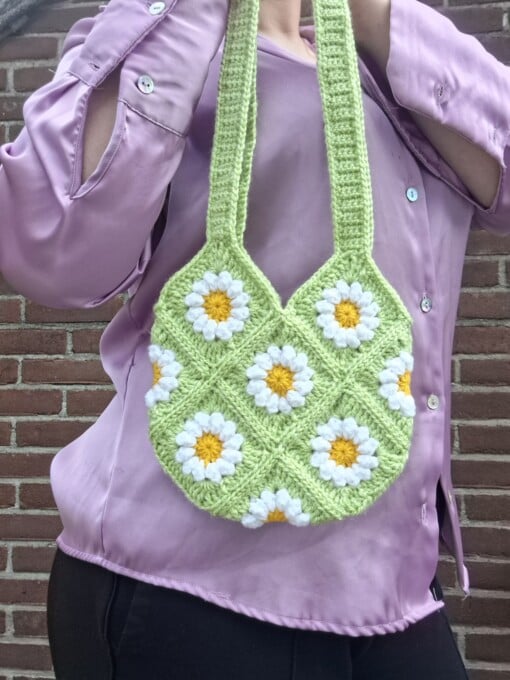 Gehaakte tas 'Green daisy'