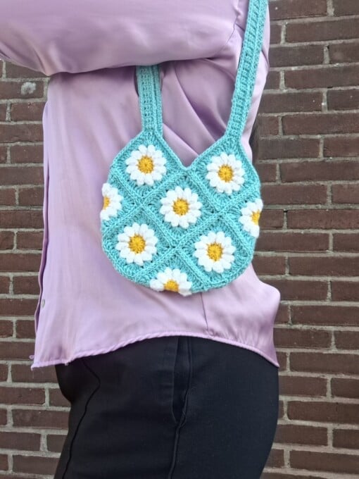 Gehaakte tas 'Peppermint daisy'