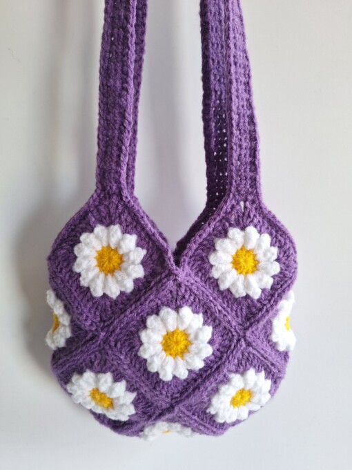 Gehaakte tas 'Purple daisy'