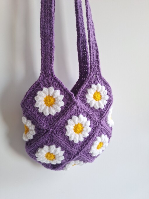 Gehaakte tas 'Purple daisy'