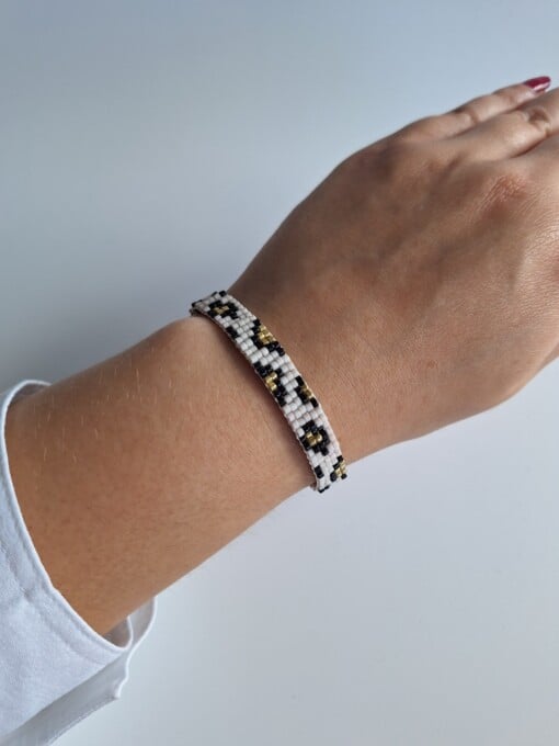 Geweven kralen armband 'Light pink leopard'
