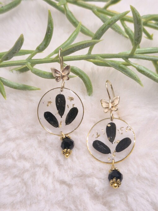 Mooie ronde zwarte gedroogde bloemen Resin Oorbellen