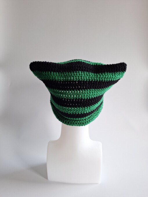 Gehaakte muts 'Black & green'