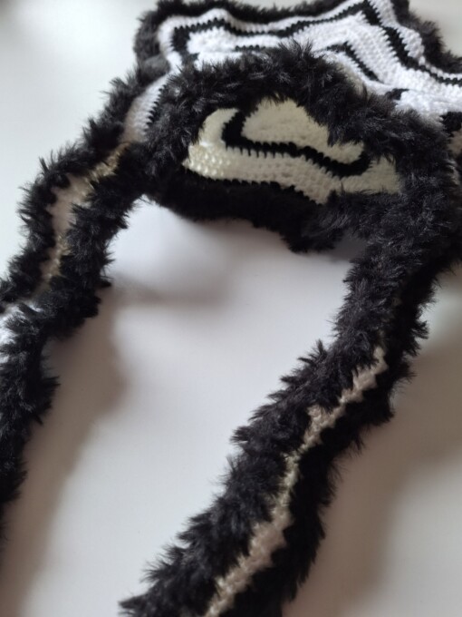 Gehaakte tas 'Black & white star'
