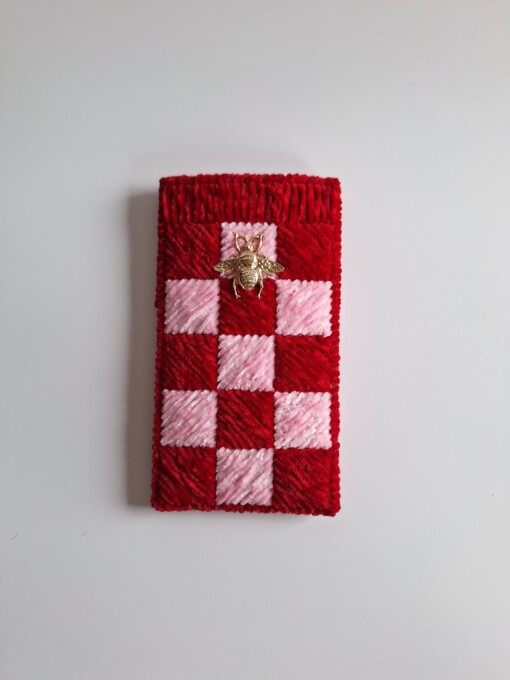 Geweven brillenkoker 'Pink & red check'