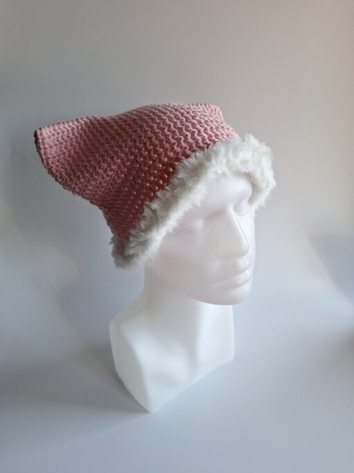 Gehaakte muts met imitatiebont 'Pink & white'