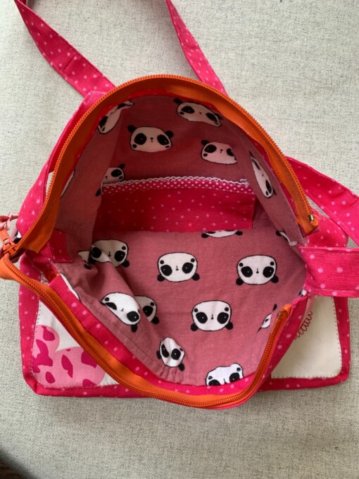 Roze tas met panda voering