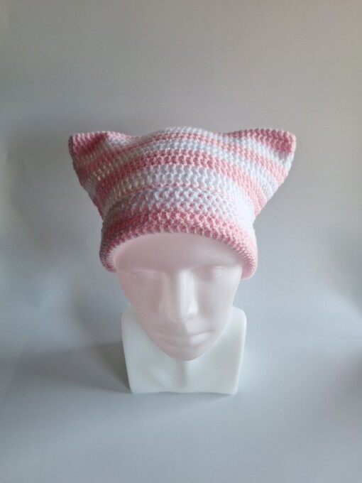 Gehaakte muts 'Baby pink & white'