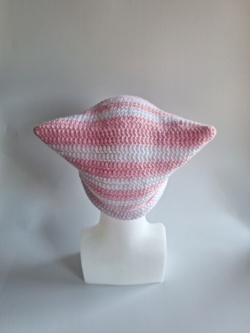 Gehaakte muts 'Baby pink & white'