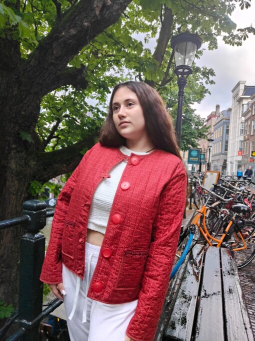 gewatteerde boho-stijl rode jas met grote knopen, omkeerbaar jas