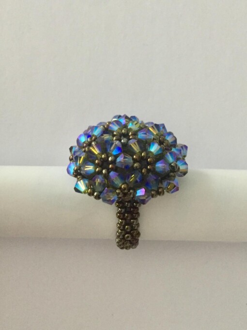 Bloemenmand ring