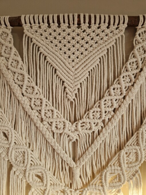 Handgemaakte boho macrame muurhanger