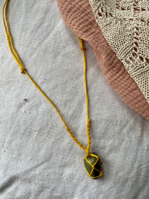 Simpele macrame edelsteen kettingen handgemaakt