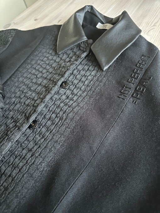 Statement Piece - Bomberjas