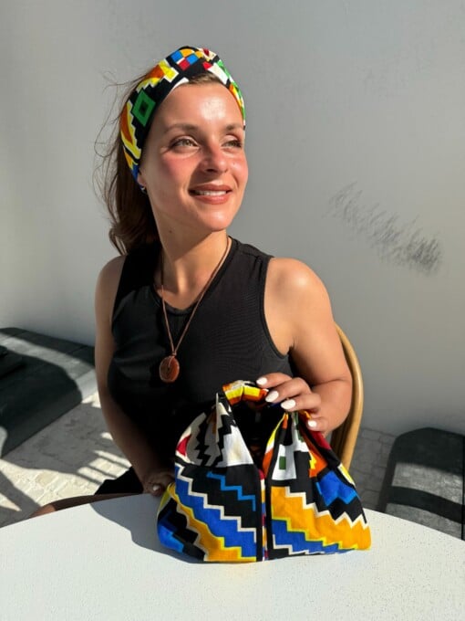 Zuri tasje kente
