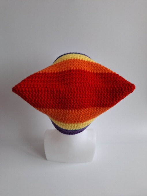 Gehaakte muts 'Pride rainbow flag'