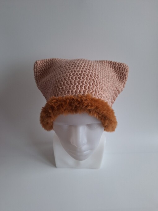 Gehaakte muts met imitatiebont 'Dusty pink & brown'