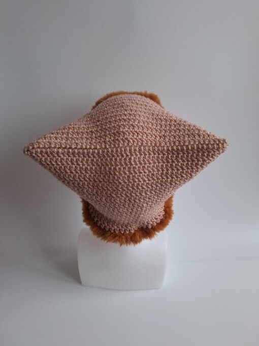 Gehaakte muts met imitatiebont 'Dusty pink & brown'