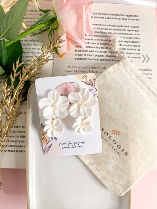 Cay- Dubbele bloemen bruids oorbellen met parels
