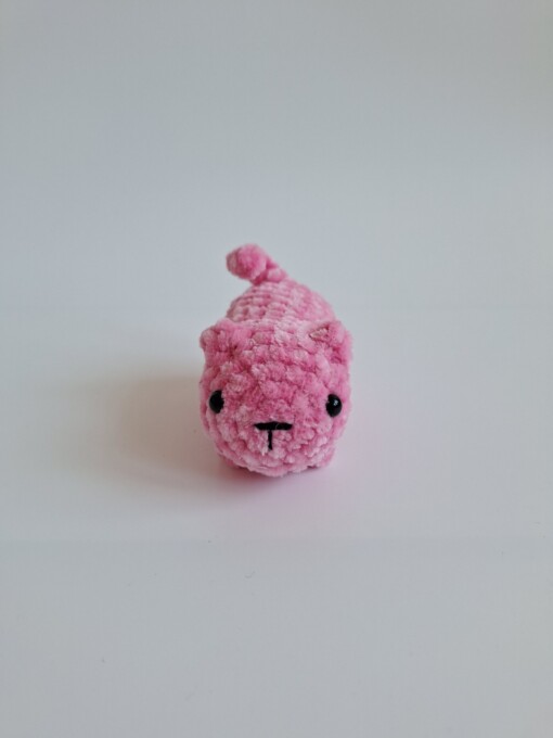 Gehaakte knuffel 'Small pink cat'