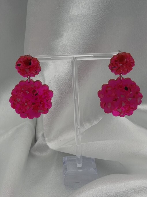Handgemaakte epoxy oorbellen 'schulp' - roze