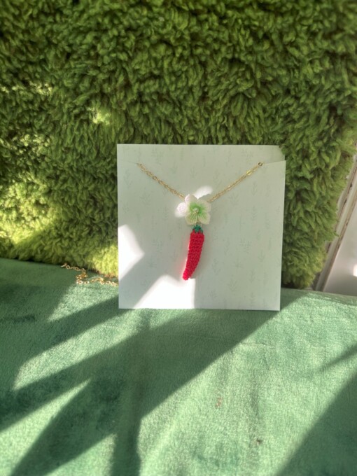 Micro Gehaakte Rode Chilipeper Ketting