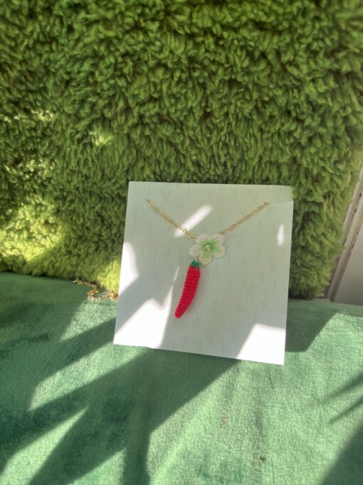 Micro Gehaakte Rode Chilipeper Ketting