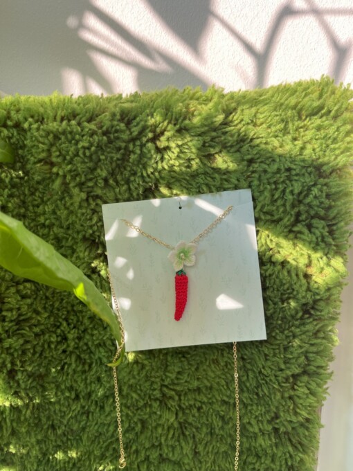 Micro Gehaakte Rode Chilipeper Ketting