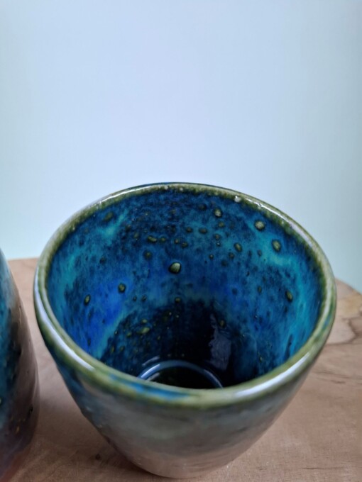 2 keramiek koffiebekers Space
