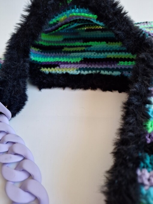 Gehaakte asymmetrische tas paars
