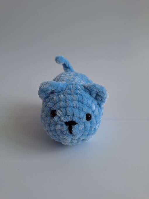 Gehaakte knuffel 'Lichtblauwe kat'