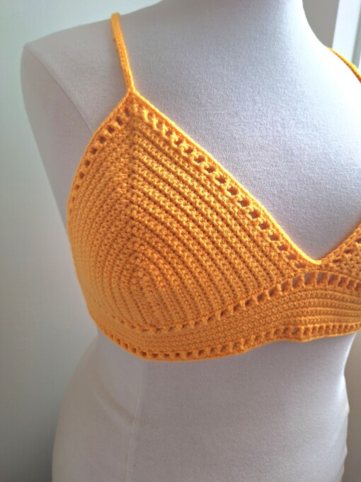 Gehaakt topje 'Boho top geel'