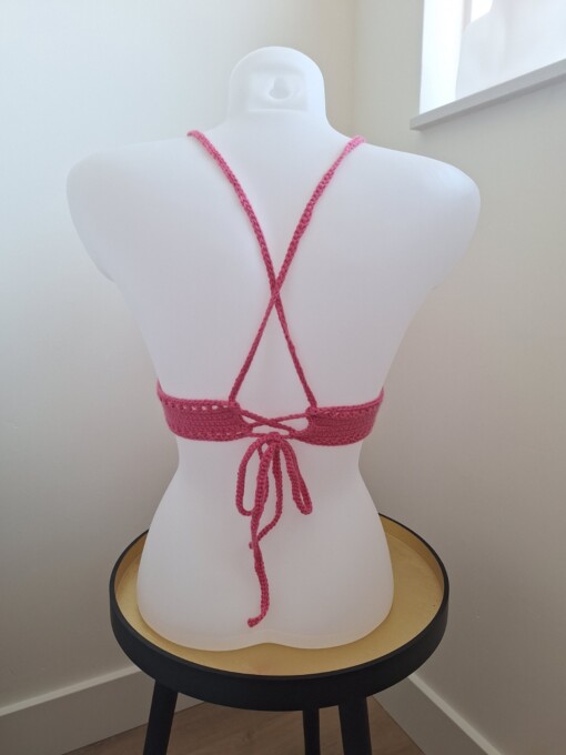 Gehaakt topje 'boho top hot pink'