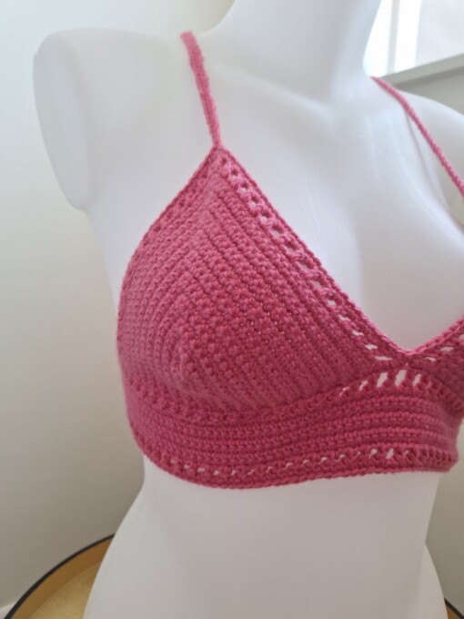 Gehaakt topje 'boho top hot pink'