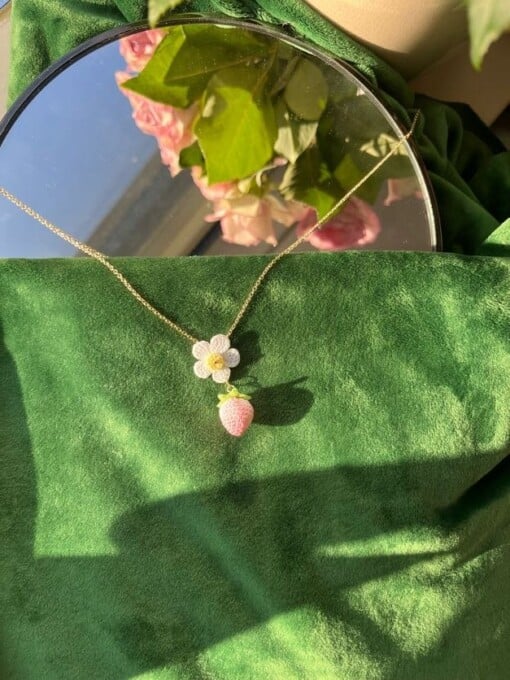 Micro Gehaakte Aardbei Ketting