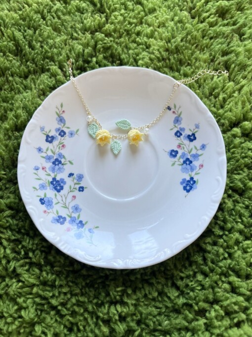 Micro Gehaakte Lelietjes-van-Dalen Armband