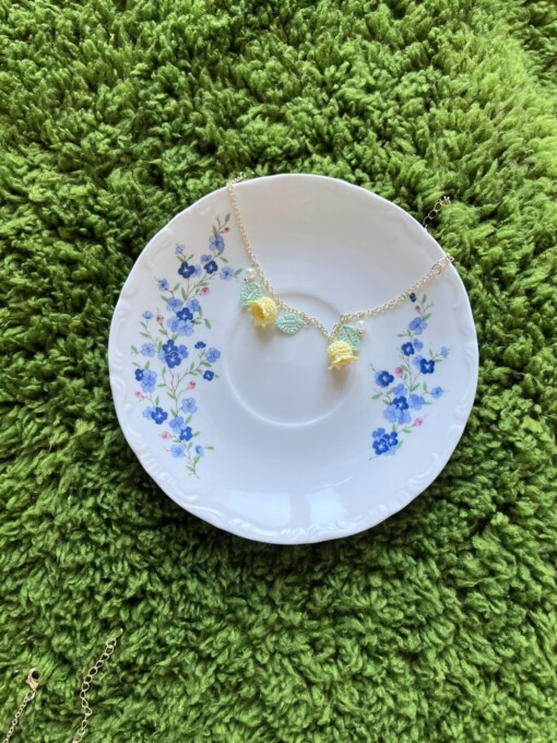 Micro Gehaakte Lelietjes-van-Dalen Armband