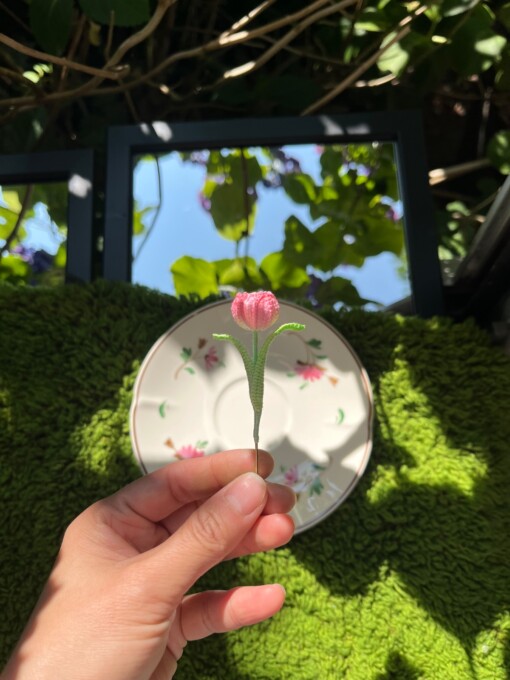 Micro Gehaakte Tulp Broche