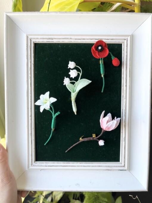 Micro gehaakte Lelie Bloemenbroches