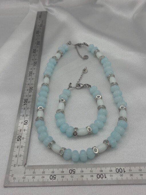 Sieradenset glas en Jade - lichtblauw/wit