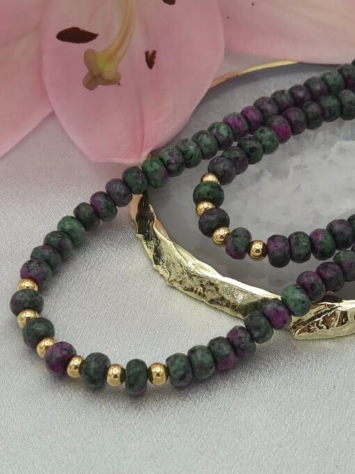 Zoisiet Ketting