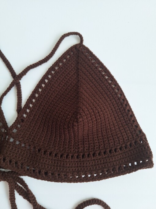 Gehaakt topje 'Boho top koffie'