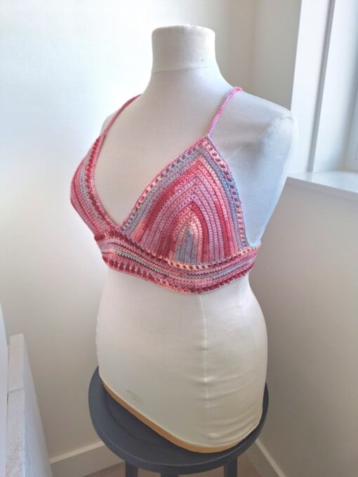Gehaakt topje 'Boho top ombre paars en roze'