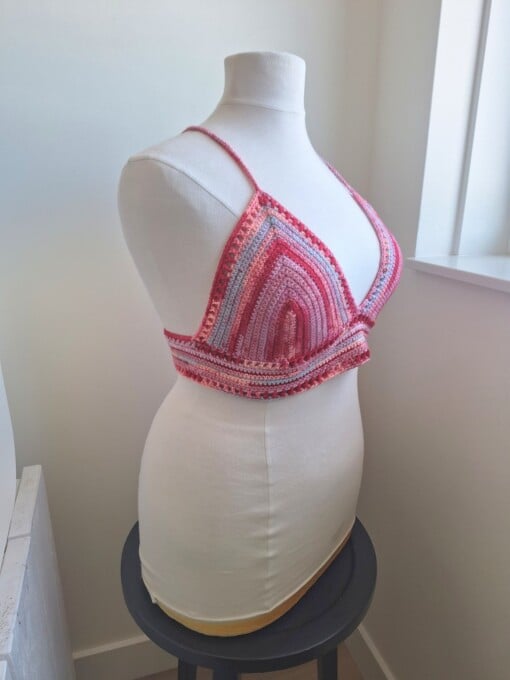 Gehaakt topje 'Boho top ombre paars en roze'