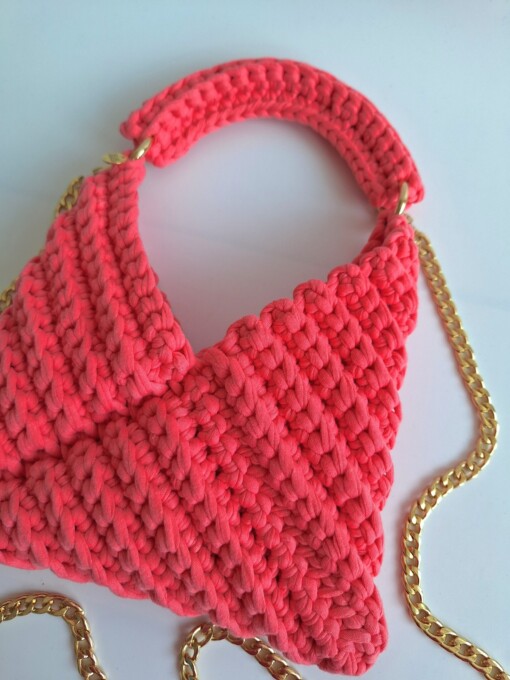 Gehaakte crossbody tas 'Koraaloranje'