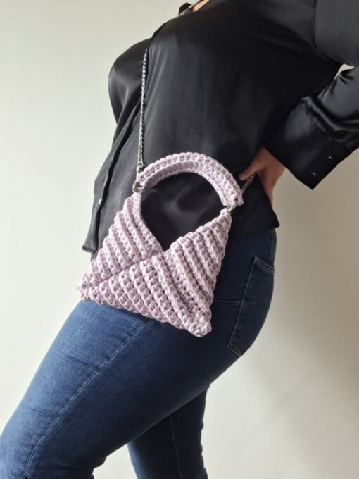 Gehaakte crossbody tas 'Metallic lila'