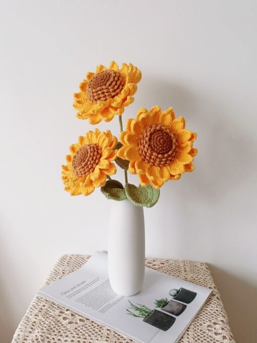 Handgemaakte gehaakte zonnebloemen – 3 stuks vol zonneschijn en vrolijkheid